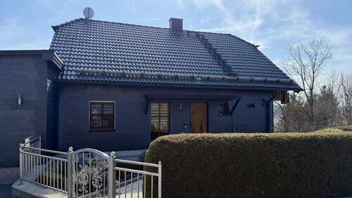 Ansicht von der Zufahrt - 