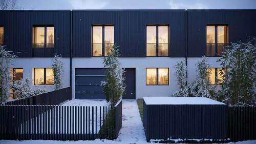 Straßenansicht Winter - Reihenmittelhaus mit 137,00 m&sup2; in München zum Kaufen
