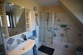 Badezimmer DG - 