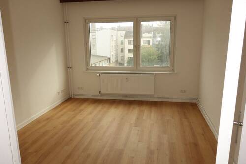 Schlafzimmer DSC01636.JPG - 2 Zimmer Etagenwohnung zur Miete in Hamburg