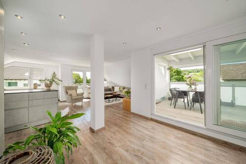 Wohn/Esszimmer - 5 Zimmer Etagenwohnung zum Kaufen in Engen