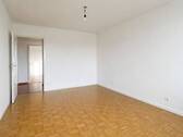 Wohnzimmer - Etagenwohnung mit 74,00 m&sup2; in Laatzen zur Miete