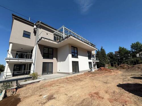 Rückansicht Gebäude - 