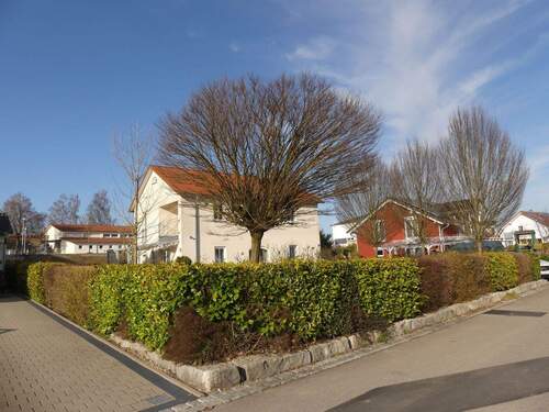 Daheim ankommen - 5 Zimmer Mehrfamilienhaus, Wohnhaus in Inzigkofen