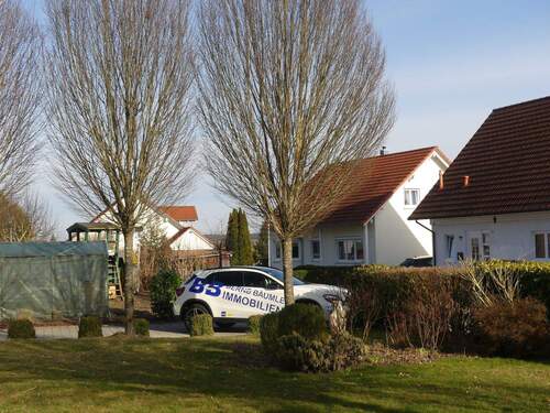 Mega Grundsück - Mehrfamilienhaus, Wohnhaus mit 128,00 m&sup2; in Inzigkofen zum Kaufen