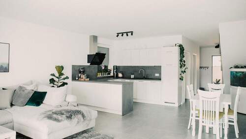 Wohnbereich mit offener Küche - 