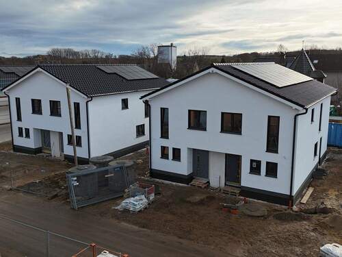 Bild 1 - Black Friday direkt über 20.000€ sparen + KfW-Förderung Doppelhaushälften Zülpich Provisionsfrei