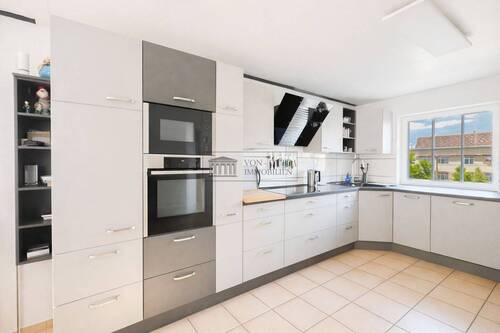 Küche - 4 Zimmer Mehrfamilienhaus, Wohnhaus in Seevetal