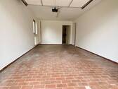 große Garage im Haus - 