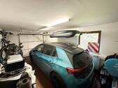 große Garage im Haus - 