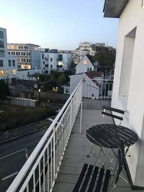 Endetage mit Klimaanlage - 1 Zimmer Etagenwohnung in Hamburg