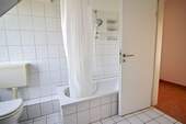 Badezimmer Rückseite - 