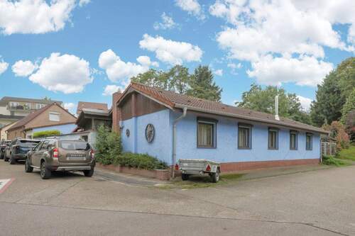 Straßenansicht - 5 Zimmer Einfamilienhaus zum Kaufen in Linkenheim-Hochstetten