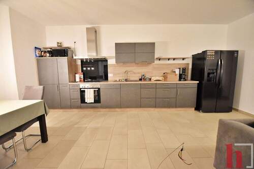 Moderne Küchenzeile - Doppelhaushälfte mit 120,00 m&sup2; in Lohne (Oldenburg) zur Miete