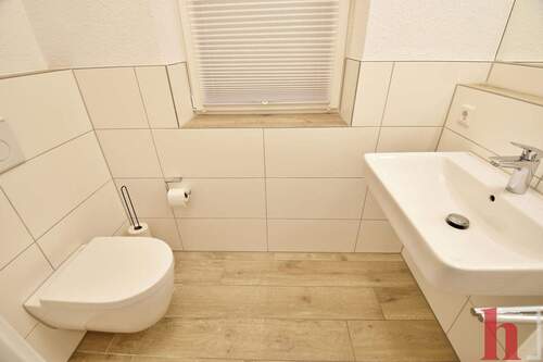 Modernes Badezimmer - 