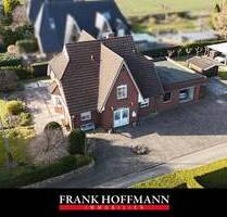 Großzügiges Einfamilienhaus auf weitläufigem Grundstück in ruhiger Lage von Halstenbek.