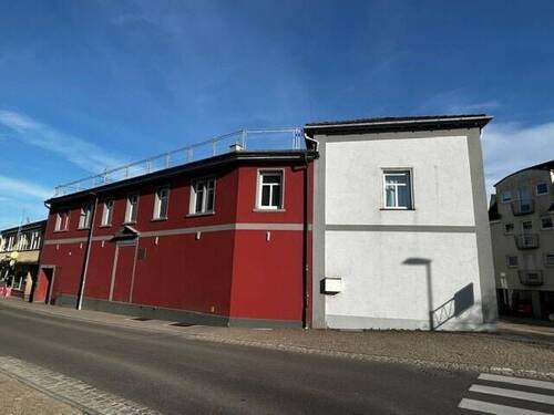 Wohn und Geschäftshaus - Gewerbeobjekt (Büro, Produktion, Verkauf) in Meßkirch zum Kaufen