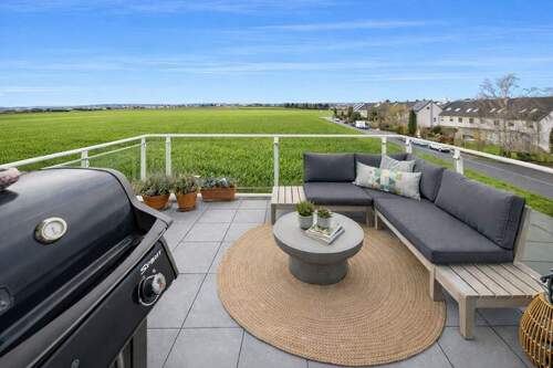 FELDRANDLAGE - WAS FÜR EIN TRAUM! - WOW! FELDRANDLAGE - Traumhafte Wohnung mit Galerie, Balkon & außergewöhnlicher Raumhöhe