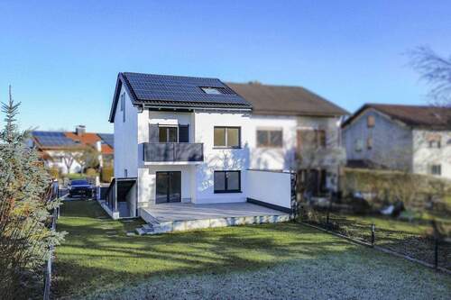 Außenansicht Süd-West - Einfamilienhaus in Bruckmühl zum Kaufen