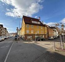 Wohn- und Geschäftshaus mit vier Wohneinheiten und Gewerbefläche im Stadtkern von Tuttlingen