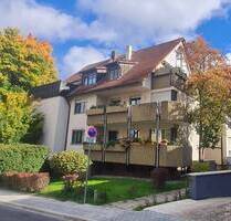 TOP ausgestattete 3,5 Zimmer Wohnung mit Balkon in sehr guter Lage von NÜRNBERG-Laufamholz
