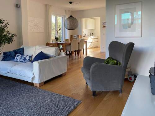 Wohnzimmer - Reihenendhaus mit 173,00 m&sup2; in Oberhaching zum Kaufen