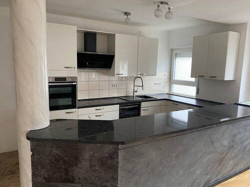 Bild 3 - 4 Zimmer Etagenwohnung in Unterhausen