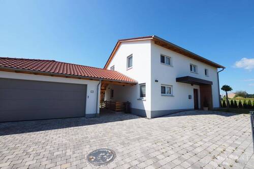 Vorderansicht - 5 Zimmer Einfamilienhaus zum Kaufen in Dischingen