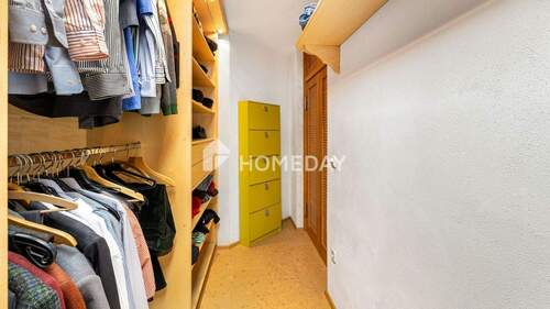 1. OG Ankleidezimmer 2 - 