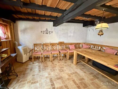Innenhofhäuschen - Mehrfamilienhaus, Wohnhaus mit 128,00 m&sup2; in Östringen zum Kaufen