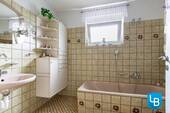 Wannenbad im EG - 