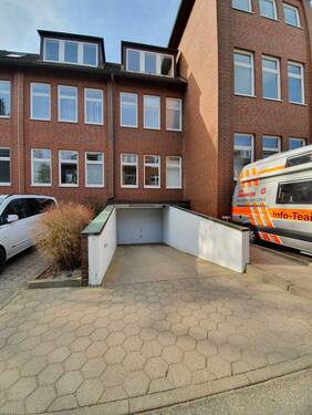 Zufahrt Tiefgarage - 