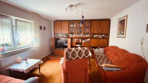 Wohnzimmer - 2 Zimmer Etagenwohnung in Oppenau