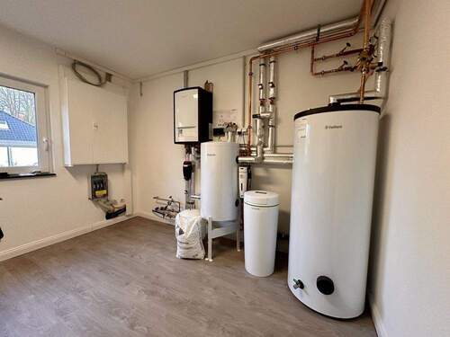 Moderner Hauswirtschaftsraum - 