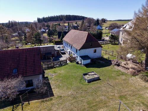 Grundstück - 7 Zimmer Einfamilienhaus in Neustadt