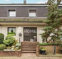 Ein Zuhause mit Substanz: durchdachter Grundriss, Terrasse mit Pergola und viel Raum für Familie - Ratingen Breitscheid