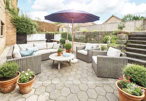 Terrasse (KI) - Einfamilienhaus mit 149,60 m&sup2; in Selfkant zum Kaufen