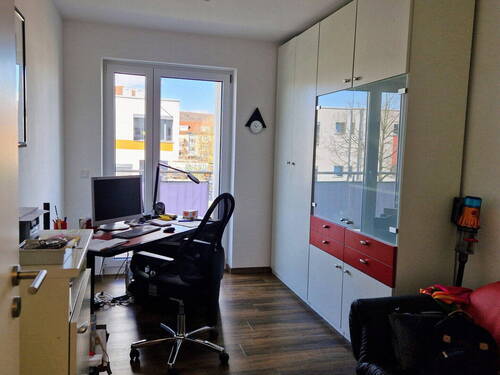 Büro oder Kinderzimmer - 