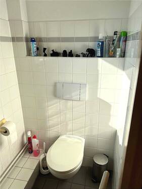 eine gemeinsame Toilette - 