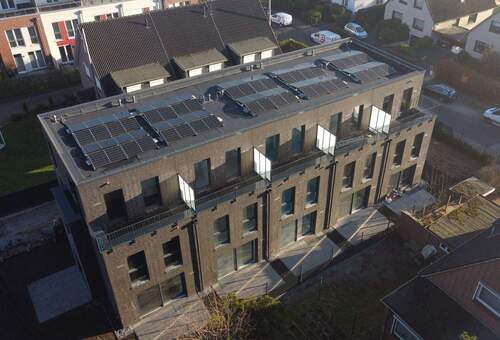 Seitenansicht Drohnenaufnahme - 