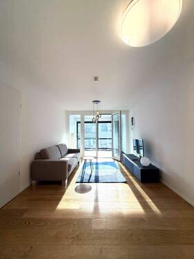 Wohnzimmer - 2 Zimmer Etagenwohnung in Stuttgart Stuttgart-Nord