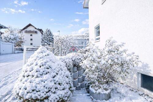 separater Eingang zum Hobbyraum - 