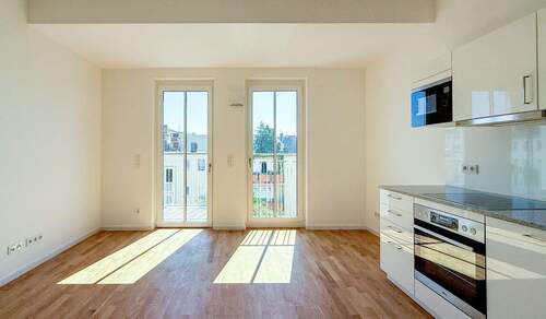 Wohnküche - Großzügige 2-Zimmerwohnung - Balkon zum Hof und zur Vormittagssonne