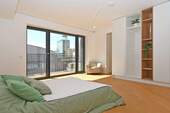 Schlafzimmer mit Einbauschrank - 