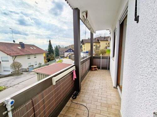 großzügiger Balkon - 2 Zimmer Etagenwohnung in Bad Griesbach im Rottal