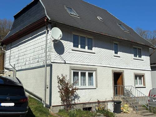 Außenansicht - Einfamilienhaus in Deesbach - 40.000,00&nbsp;EUR Kaufpreis, ca.&nbsp; 120,00&nbsp;m&sup2;&nbsp;Wohnfl&auml;che