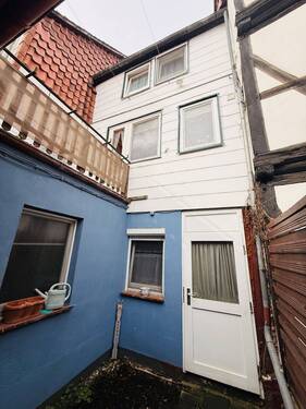 3 Hausansicht-Innenhof - 4 Zimmer Reihenmittelhaus in Northeim