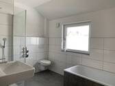 Bad mit Fenster - 