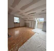 Ruhige, gut gelegene Dachgeschosswohnung in Gröbenzell