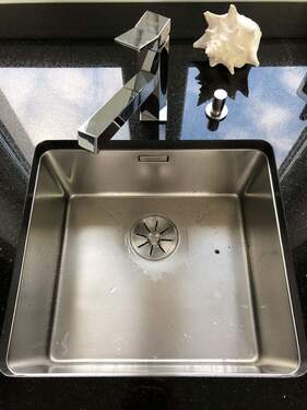 Granit und Edelstahl.JPG - 